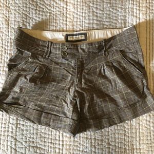 Abercrombie & Fitch Plaid Pleat Shorts